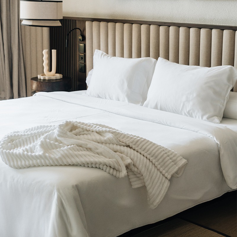 Bring The Hotel Experience to Your Home: The Secret Behind Their Clean and Luxurious Look