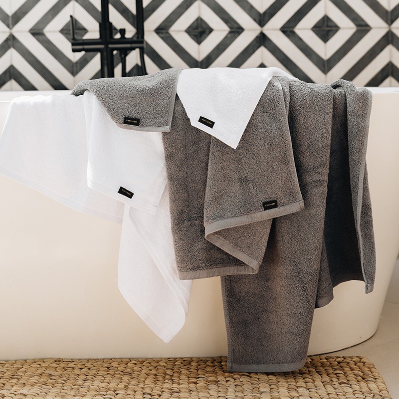 Here’s When You Should Replace Your Towels