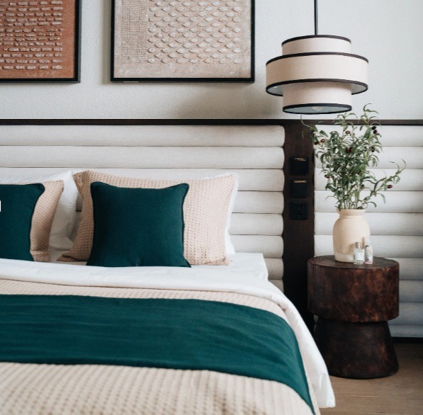 Seprai Katun vs Mikrofiber: Seprai Nyaman di Iklim Tropis