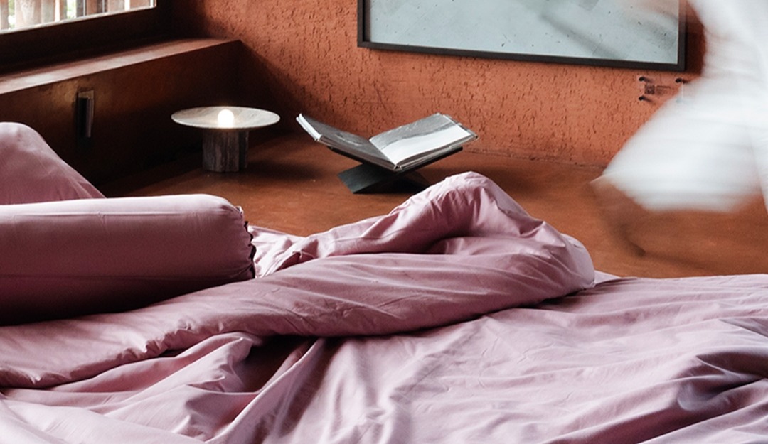 Kenapa Kamar Tidur Terasa Sumpek Meski Sudah Bersih? Ini Pengaruh Sprei yang Jarang Disadari