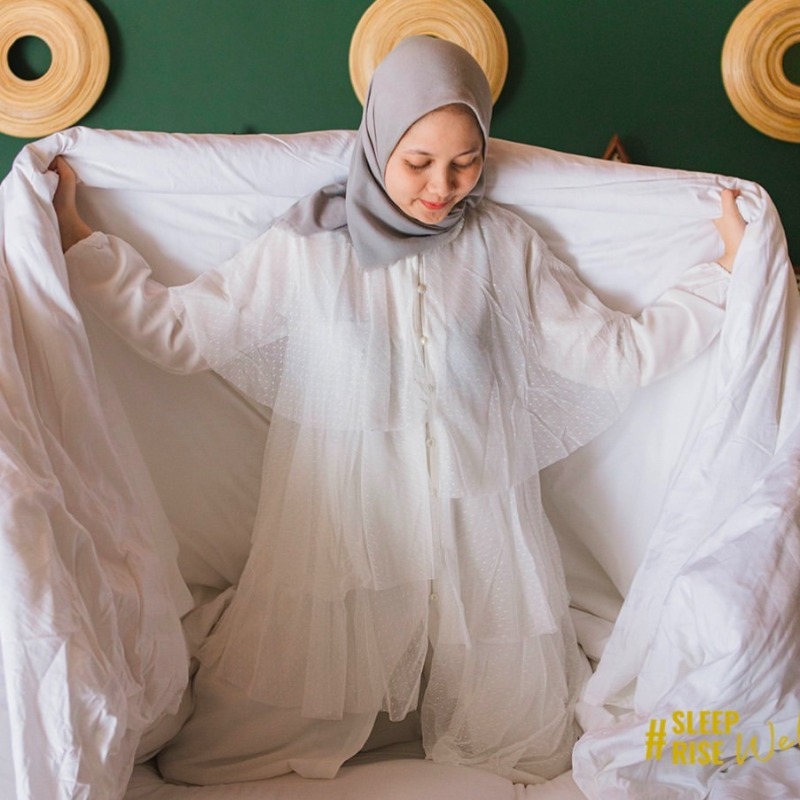 Kenapa Selimut Terasa Berat dan Gerah? Ini Cara Memilih Isian Selimut  yang Nyaman untuk Tidur